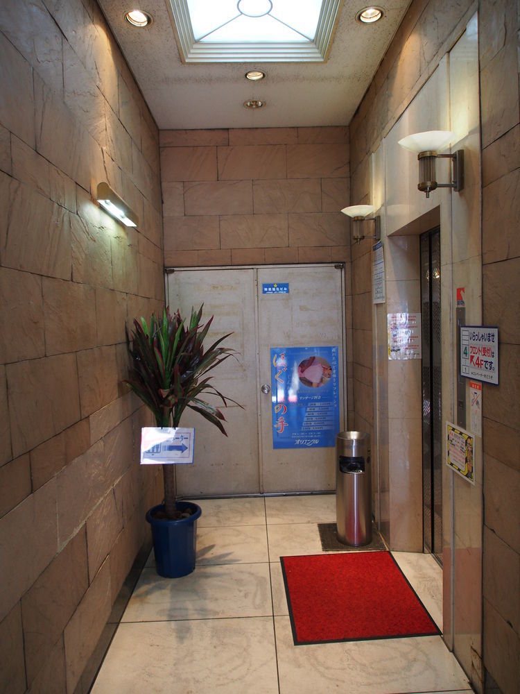 Ueno Station Hostel Oriental 1 Male Only Tokyo Dış mekan fotoğraf